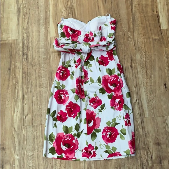 Deb dress - Picture 2 of 2